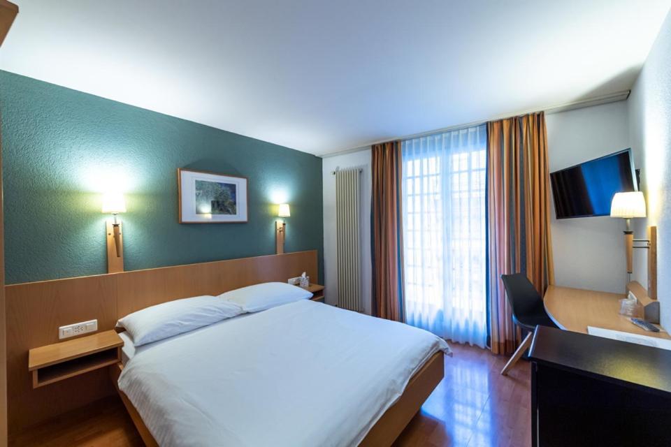 Les Negociants Hotel Vevey Exterior photo